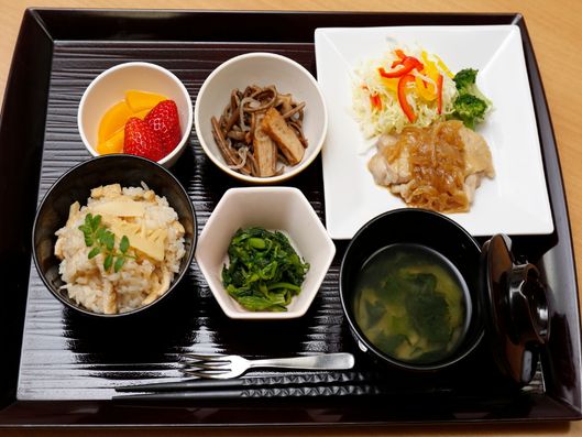 食事