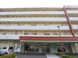 5階建ての建物は大きく、マンションのような清潔感のある風貌。入り口が広いので、車椅子も安心して利用出来る。