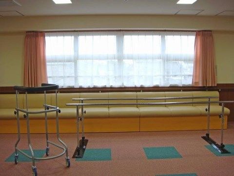 「ベストライフ相模原」の機能訓練室。鈍ったお身体の機能を回復できるよう、機能訓練室を設けている。