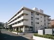 「ニチイホーム 仲町台」の外観。港北ニュータウンに位置する施設。