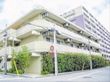 外観。清潔感溢れる、高級マンションのような外観を誇る介護向け設計の建物外観。