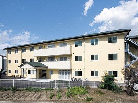 ゆったりとした外観の施設