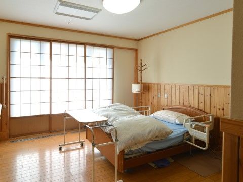 「ラビット・コート」居室。ナースコールを設置してあります。