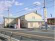 はるかぜの里の外観。鉄骨２階建ての施設。