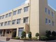 外装がベージュ色の介護施設
