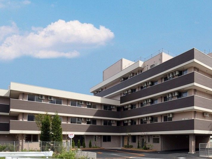 安心の多階層居宅外観