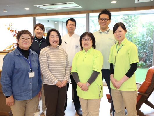 スタッフ