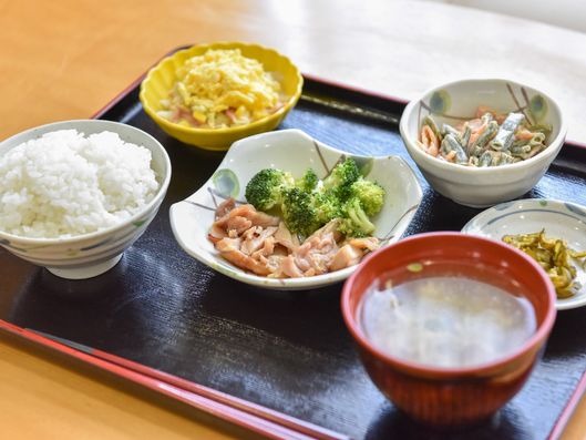 食事
