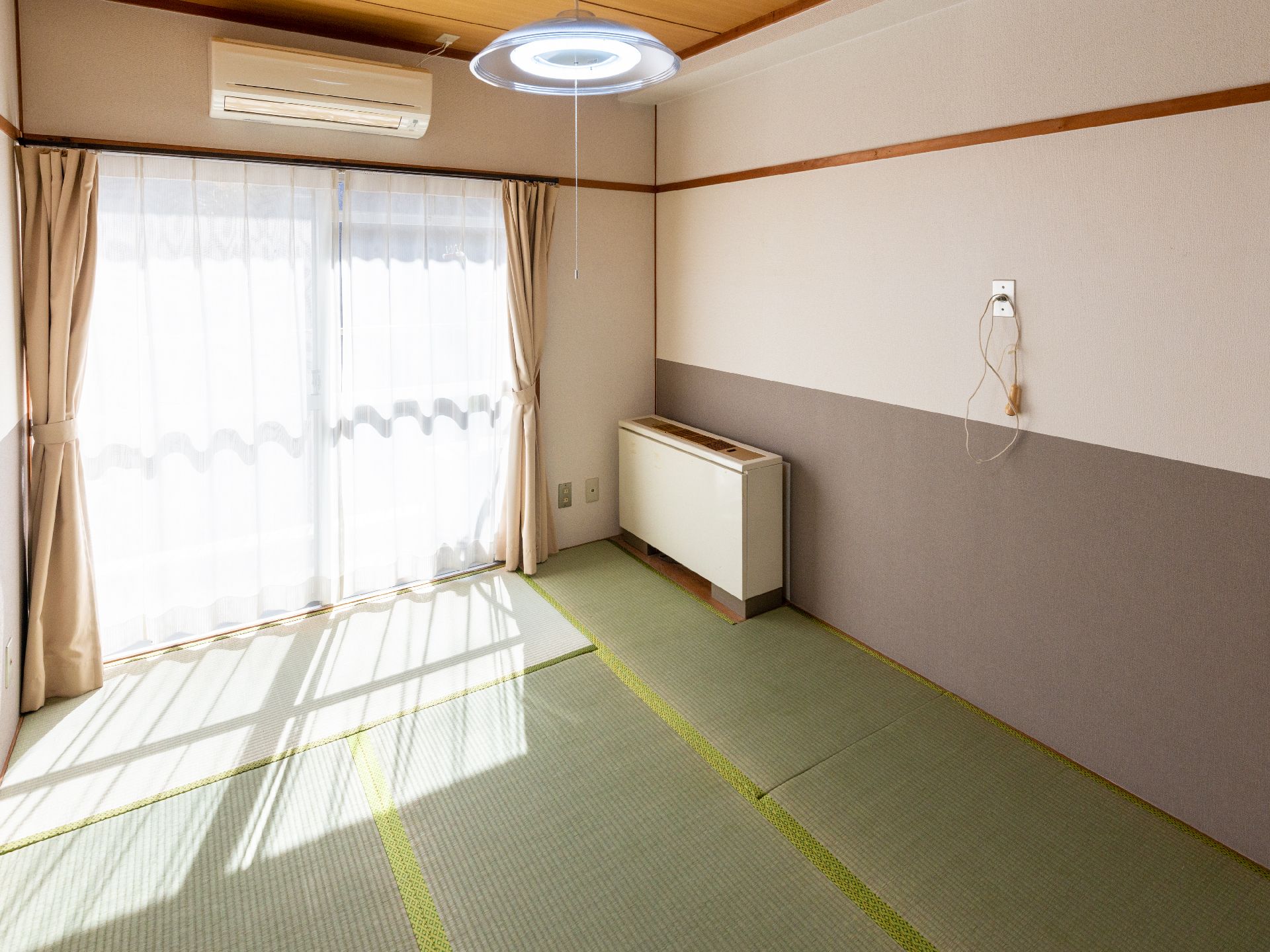 エアコンが設置されてる居室