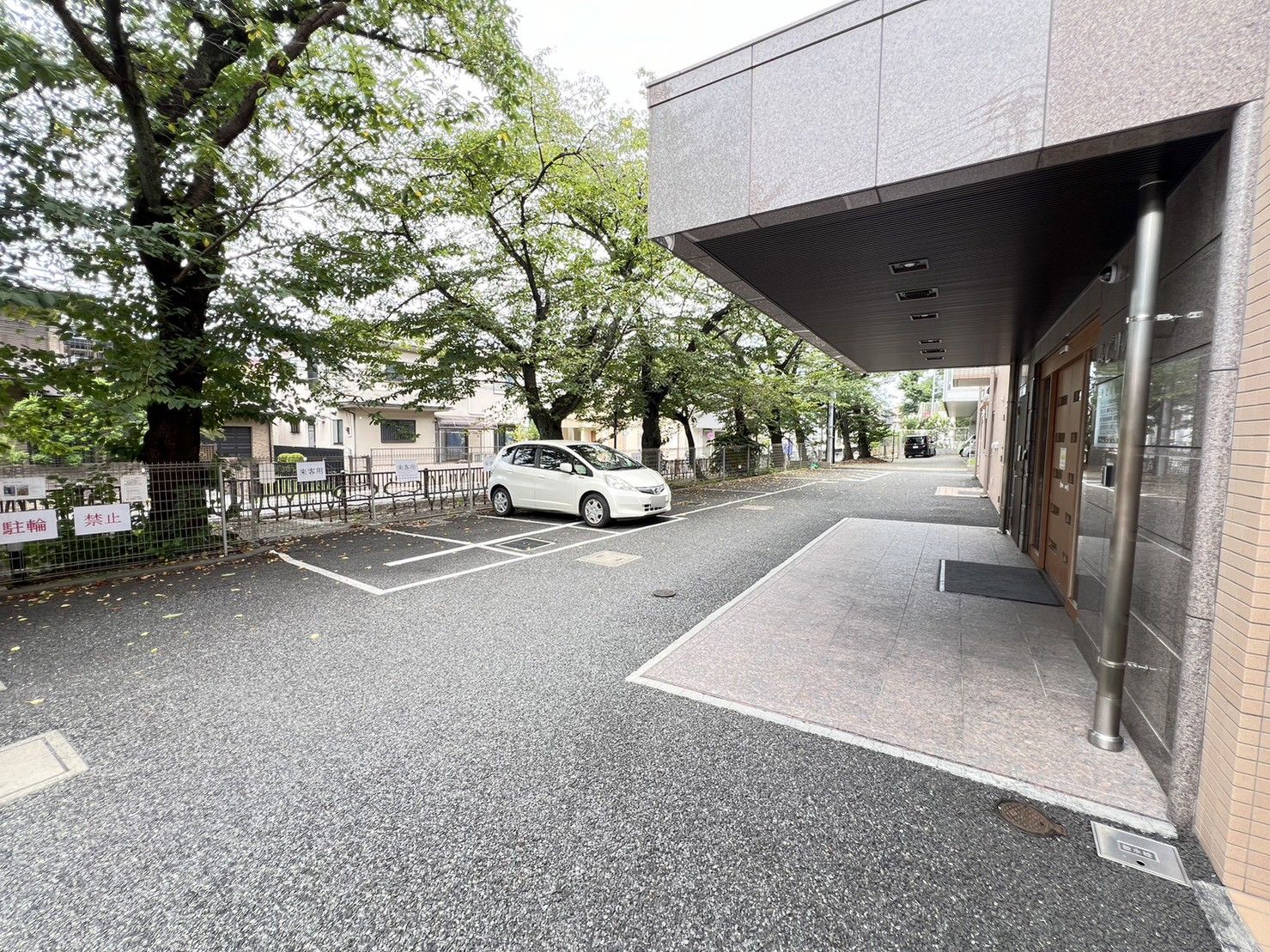 サービス付き高齢者向け住宅 みどりの杜