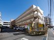 高級マンションのような形をしている介護施設の外観