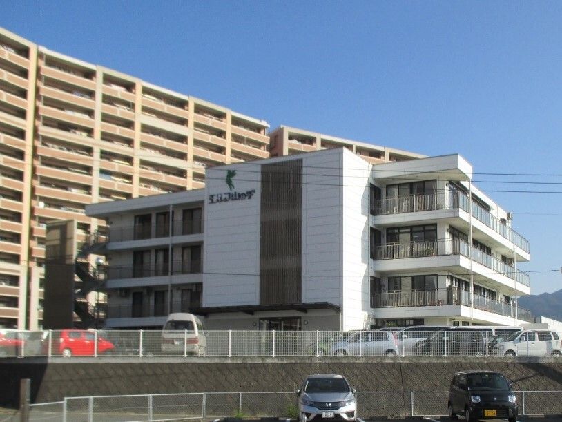 エルフ山の手