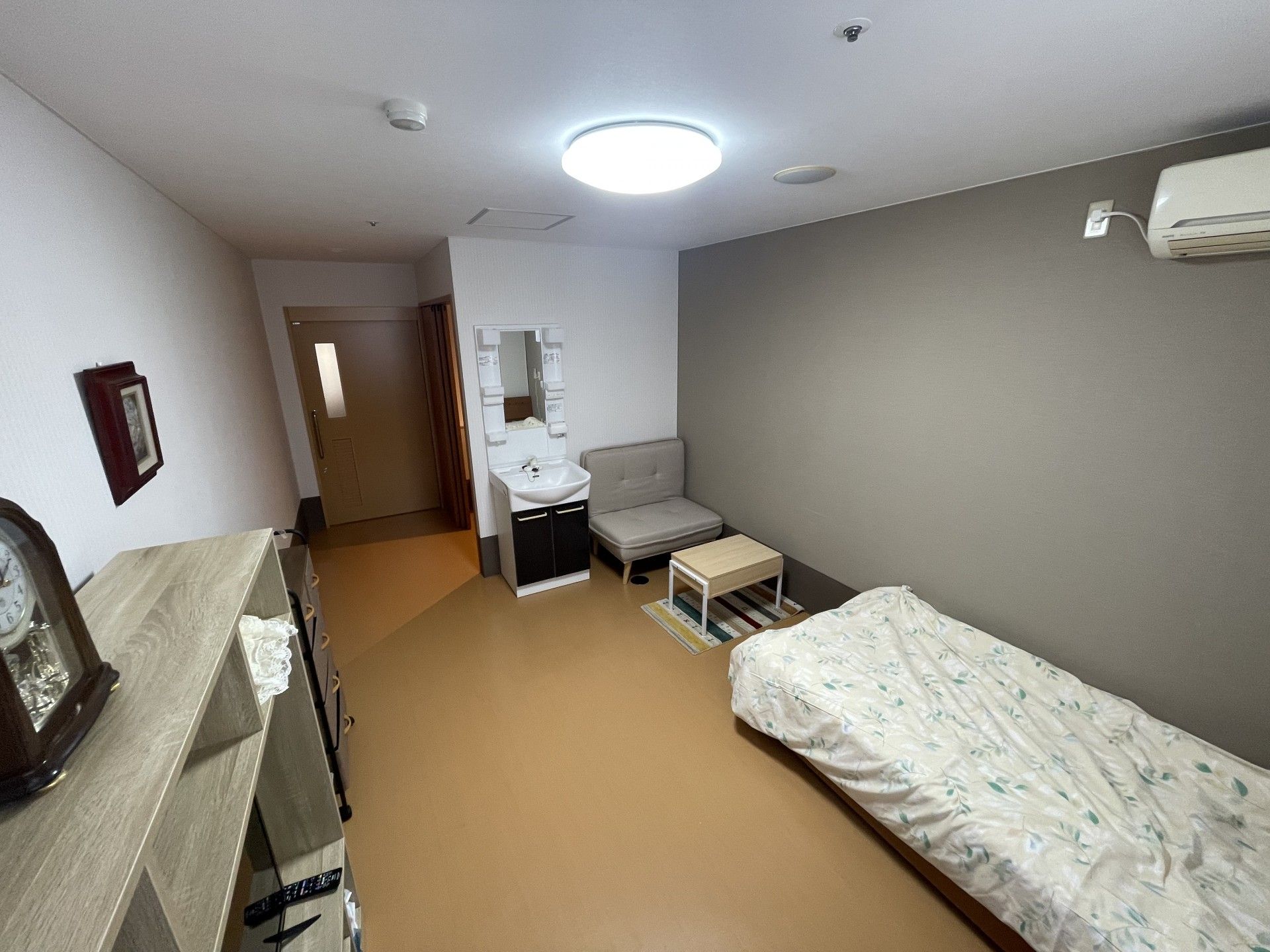落ち着いた個室の様子