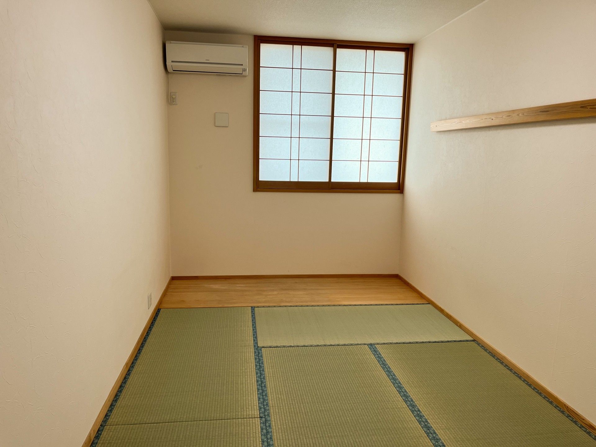 和の趣ある清潔な居室