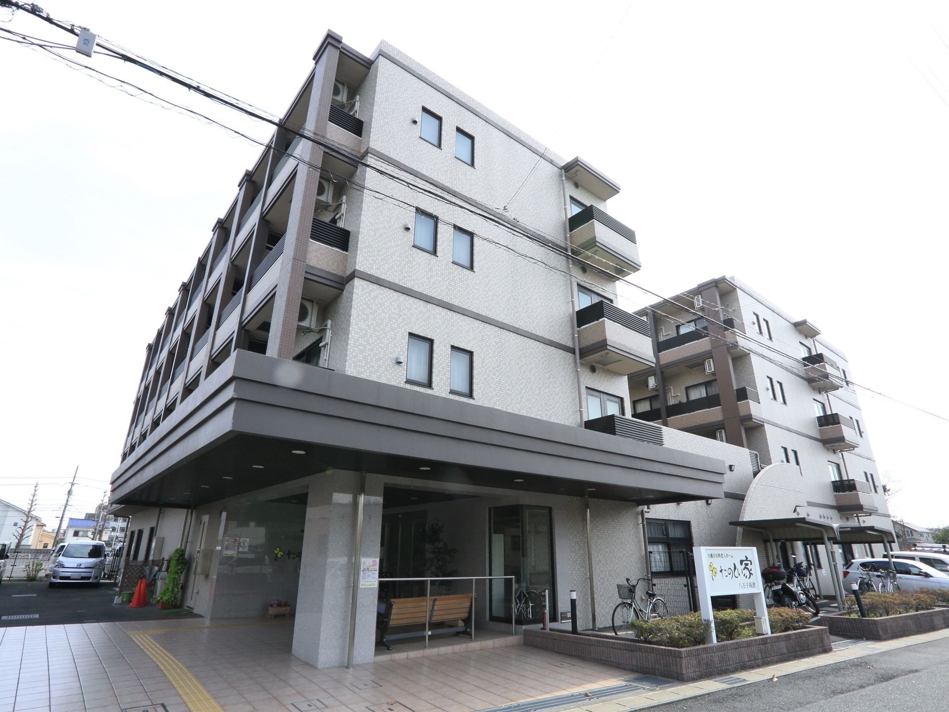 プレザンメゾン八王子高倉