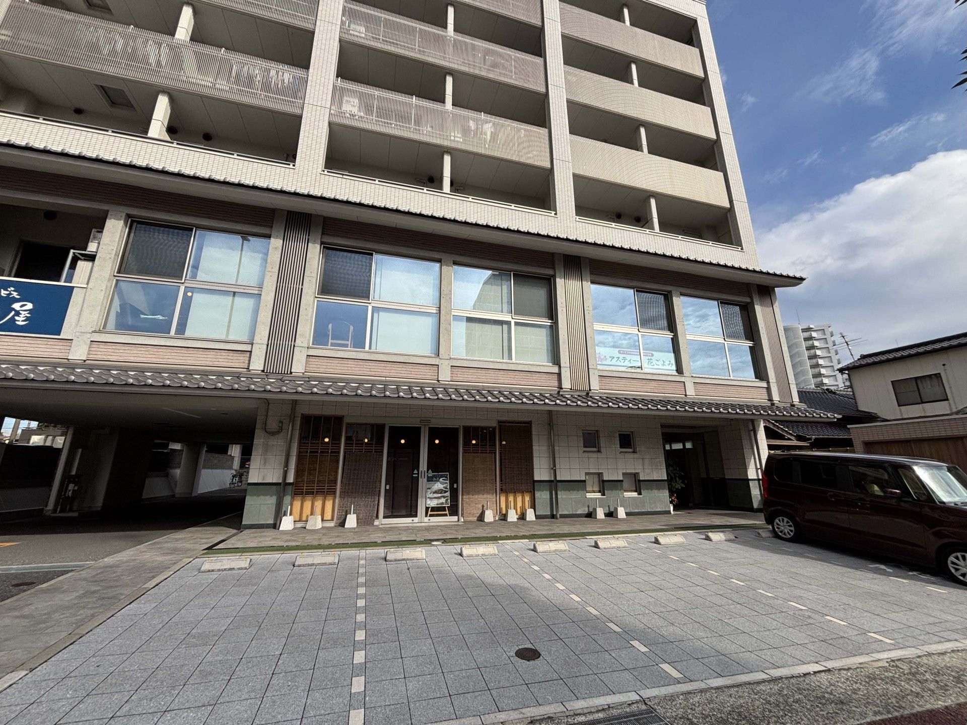 建物の外観