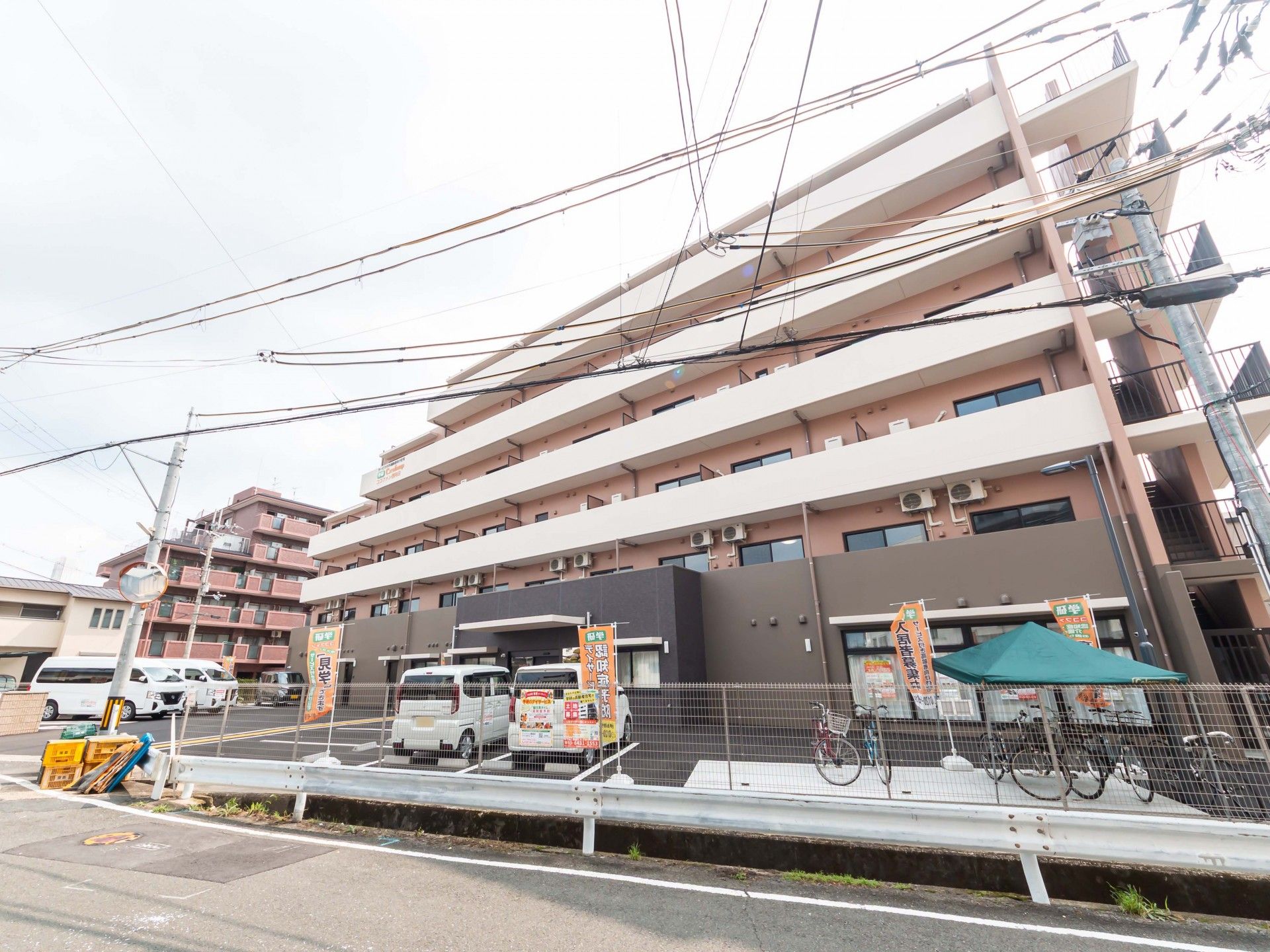 外観の建物