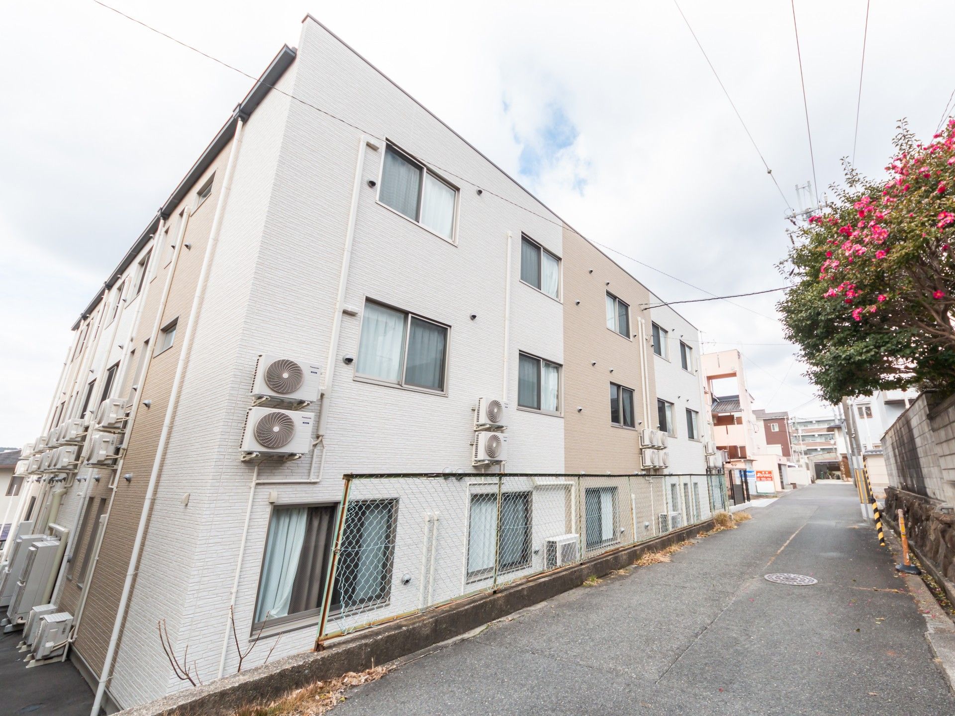 外観の建物